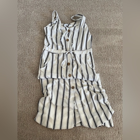 Striped Button-Down Midi Dress - Picture 10 of 12